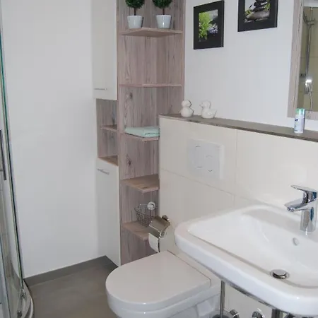 Nautica App A6, Strandallee 65 * הפקרוג